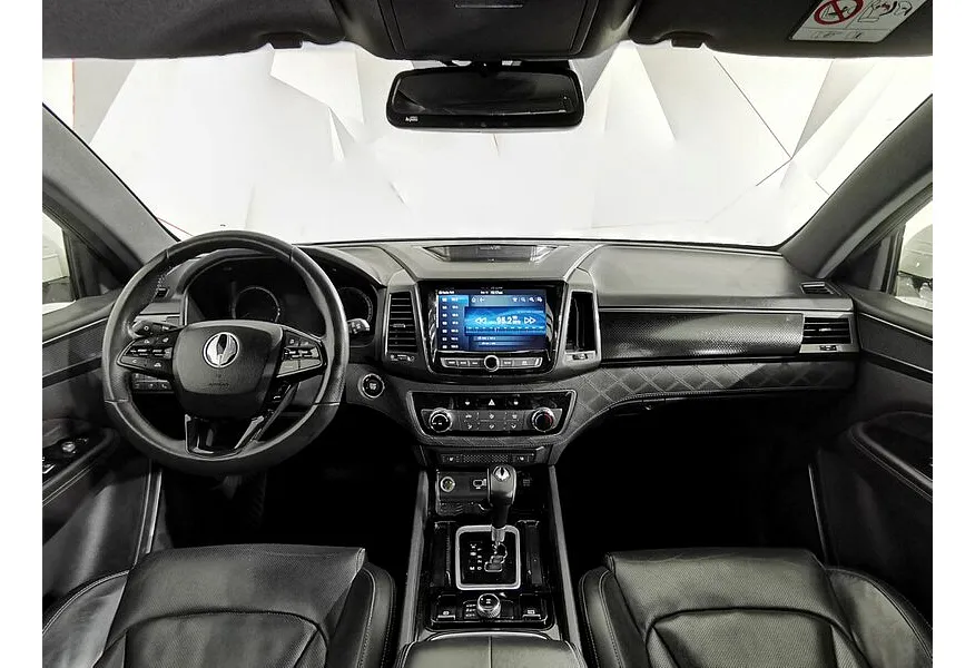 SsangYong Rexton 2.2 AT AWD (181 л.с.) Белый в АВИЛОН. Слайд №13