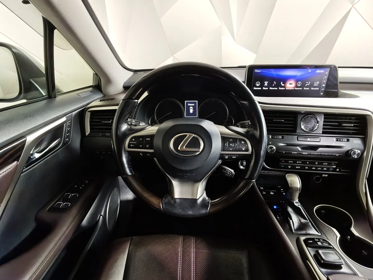 Lexus RX 350 AT AWD (300 л.с.) Exclusive Белый в АВИЛОН. Слайд №20