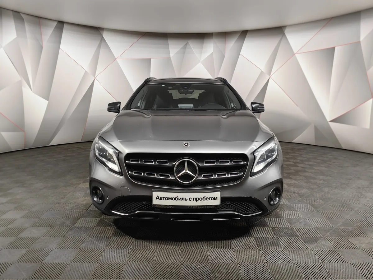 Mercedes-Benz GLA 200 7G-DCT (150 л.с.) Особая серия Серый в АВИЛОН. Слайд №7