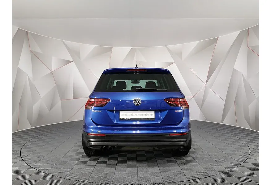 LIVE. Слайд №6