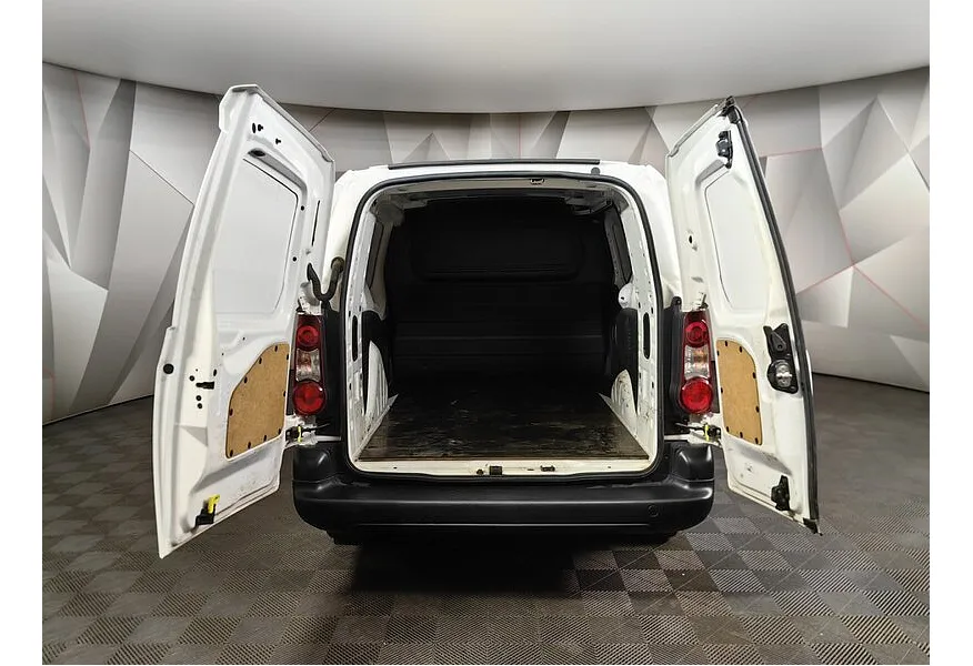 АВИЛОН - Opel Combo 1.4 MT (90 л.с.) Белый - slide 6