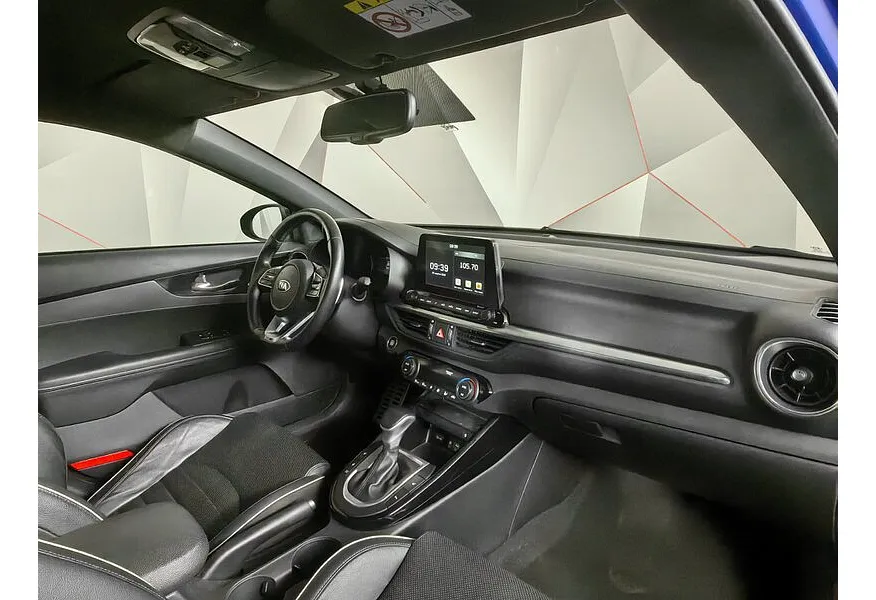 Kia Cerato 2.0 MPI AT (150 л.с.) GT Line Синий в АВИЛОН. Слайд №36