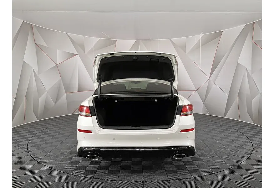 Kia Optima 2.4 GDI AT (188 л.с.) Luxe Белый в АВИЛОН. Слайд №20
