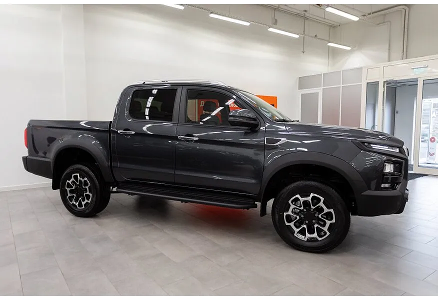 Sollers ST9 2.0G 8AT AWD (224 л.с.) Ultimate Серый в АВИЛОН. Слайд №3