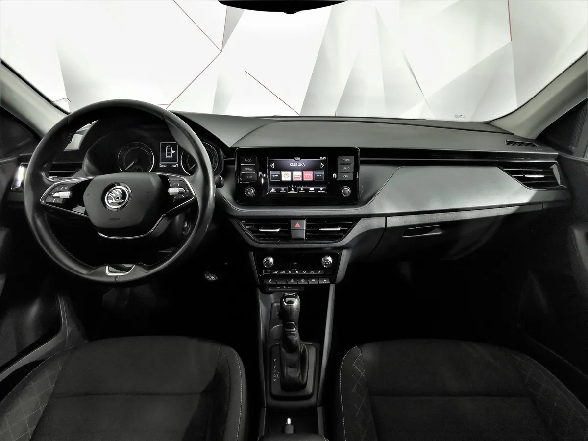 Skoda Rapid 1.6 AT (110 л.с.) Белый в АВИЛОН. Слайд №13