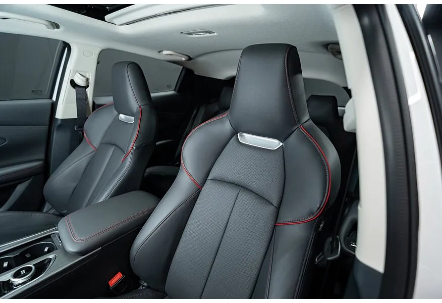 Changan UNI-T 1.5T 7DCT (167 л.с.) Tech Белый в АВИЛОН. Слайд №8