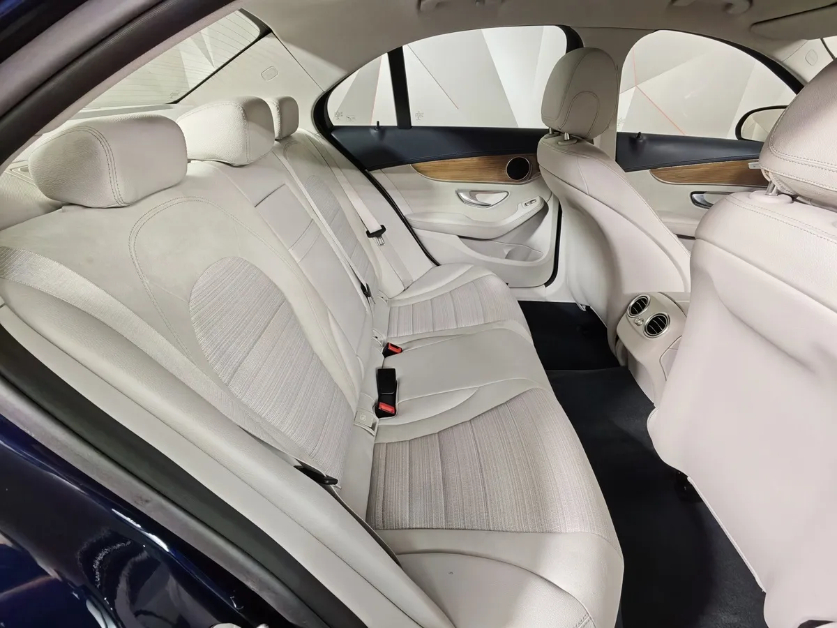Mercedes-Benz C-Класс C 180 7G-Tronic Plus (150 л.с.) Синий в АВИЛОН. Слайд №16