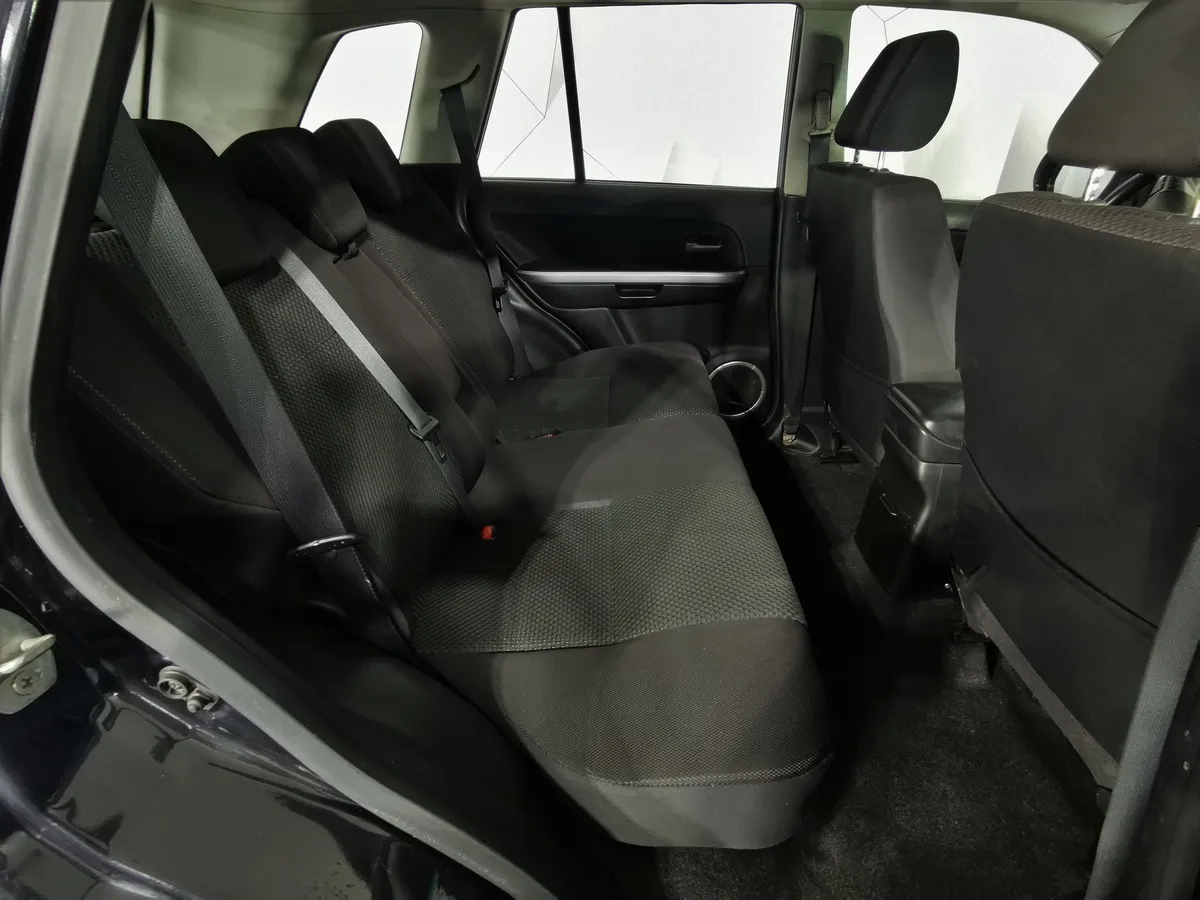 Suzuki Grand Vitara 2.4 AT (169 л.с.) Черный в АВИЛОН. Слайд №14