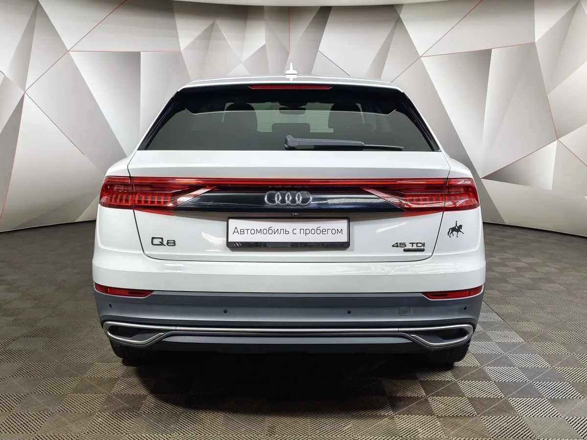 Audi Q8 45 TDI Tiptronic quattro (249 л.с.) Белый в АВИЛОН. Слайд №8