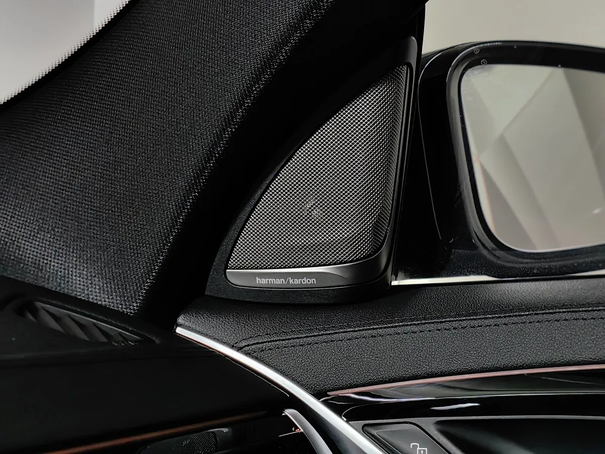 BMW 6 серия 630d xDrive Steptronic (249 л.с.) Черный в АВИЛОН. Слайд №20