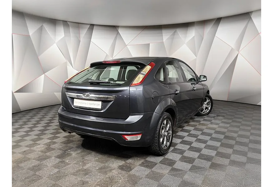 Ford Focus 1.6 AT (101 л.с.) Серый в АВИЛОН. Слайд №2 Ford Focus 1.6 AT (101 л.с.) Серый в АВИЛОН. Слайд №2