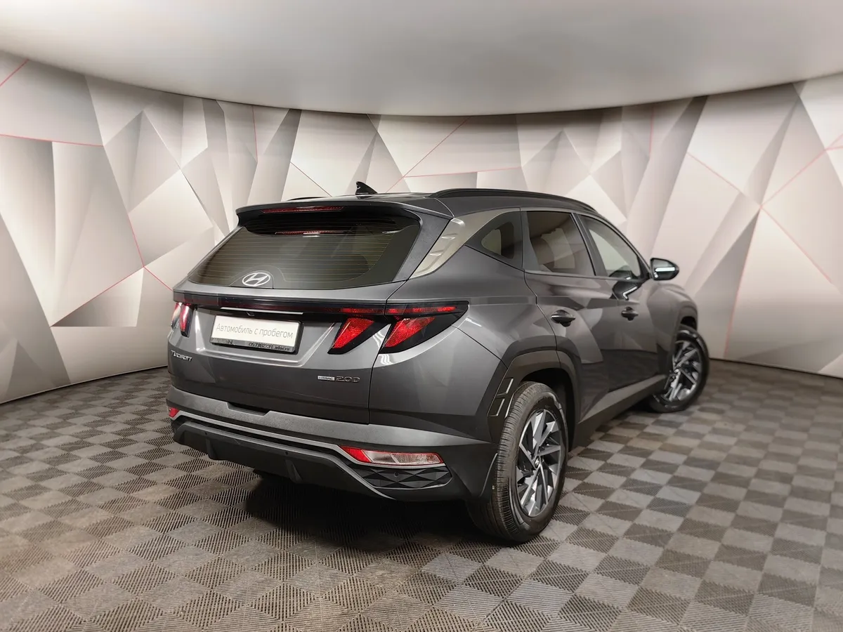 Hyundai Tucson D2.0 Smartstream 8AT 4WD (186 л.с.) Lifestyle Plus Серый в АВИЛОН. Слайд №2