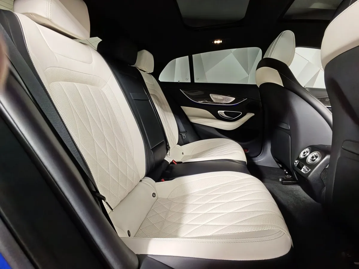 Mercedes-Benz AMG GT 43 4MATIC SPEEDSHIFT TCT 9G (367 л.с.) Синий в АВИЛОН. Слайд №16