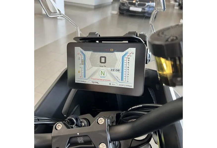 QJMOTOR SVT 650 645 см³ (76 л.с.) (76) 645 в АВИЛОН. Слайд №9 QJMOTOR SVT 650 645 см³ (76 л.с.) (76) 645 в АВИЛОН. Слайд №9