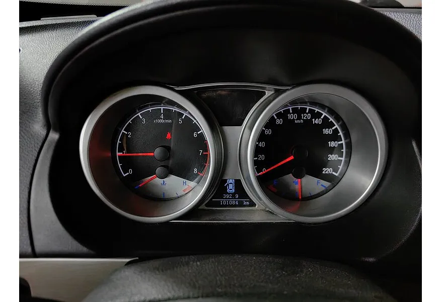 Geely Emgrand X7 2.0 MT (139 л.с.) Коричневый в АВИЛОН. Слайд №13