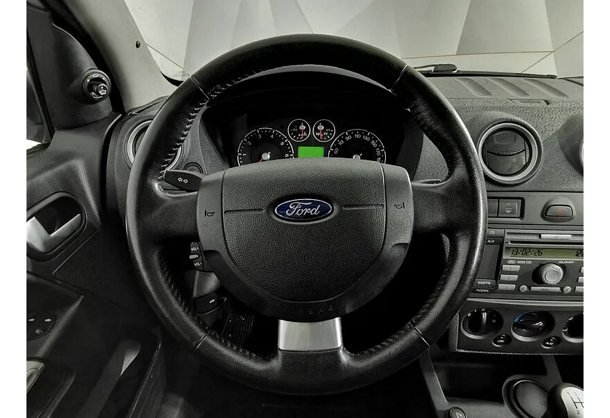 Ford Fusion 1.6 MT (100 л.с.) Elegance Серебристый в АВИЛОН. Слайд №19