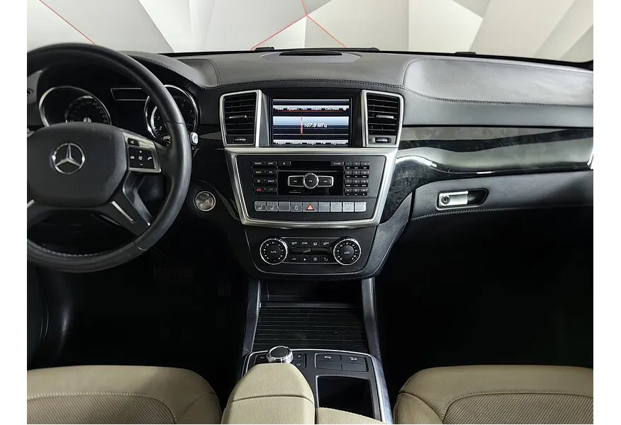 Mercedes-Benz M-Класс ML 300 BlueEfficiency 7G-Tronic Plus 4Matic (249 л.с.) Белый в АВИЛОН. Слайд №14