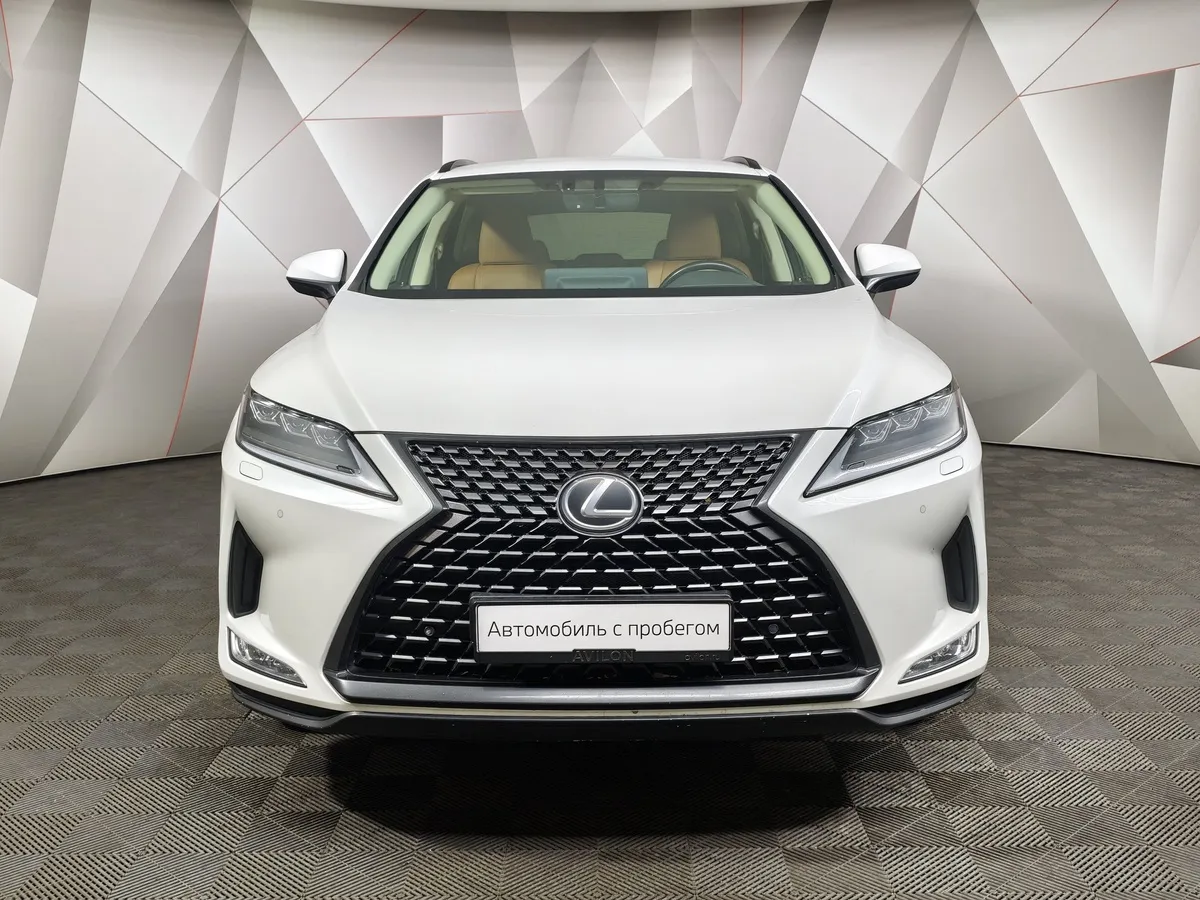 Lexus RX 2.0 AT AWD (238 л.с.) Executive Белый в АВИЛОН. Слайд №7
