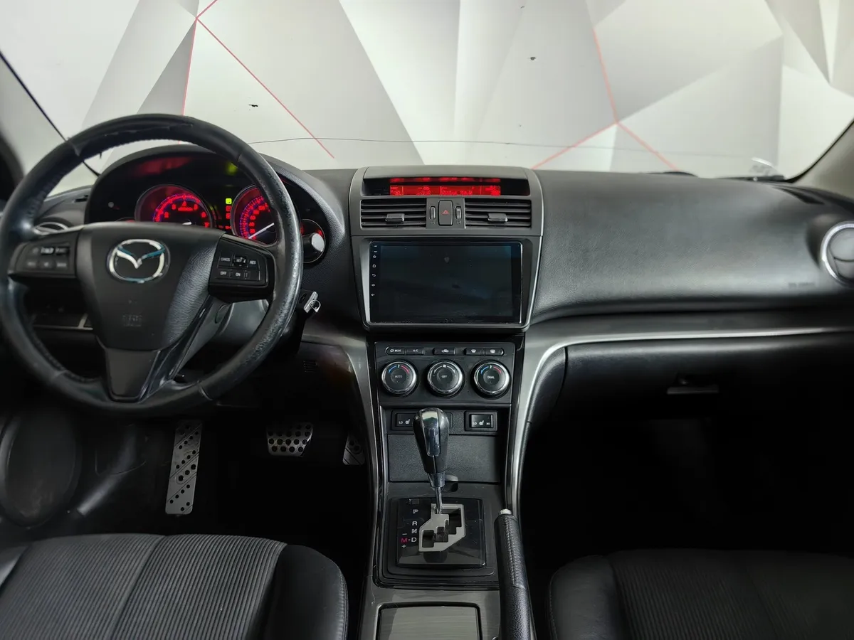 Mazda 6 2.0 SKYACTIV-G AT (150 л.с.) Белый в АВИЛОН. Слайд №16