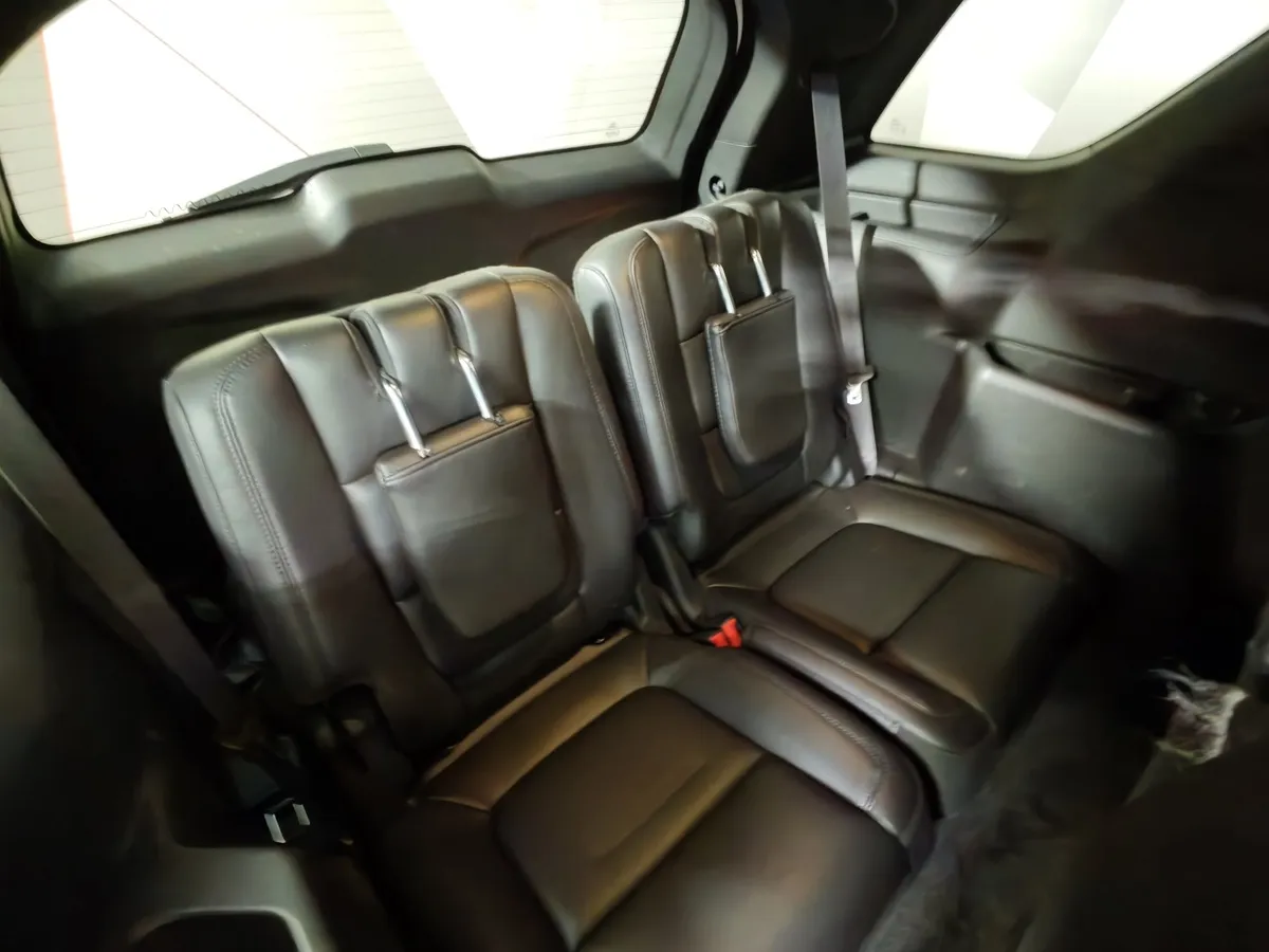 Ford Explorer 3.5 SelectShift 4WD (294 л.с.) Белый в АВИЛОН. Слайд №21