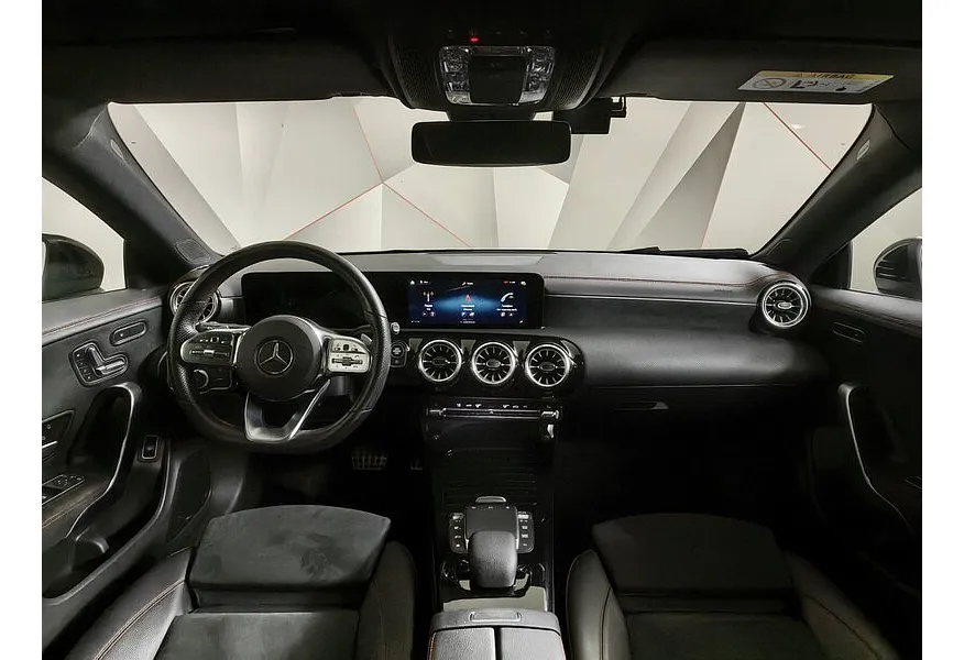 Mercedes-Benz CLA 250 7-G DCT (225 л.с.) Sport Белый в АВИЛОН. Слайд №14