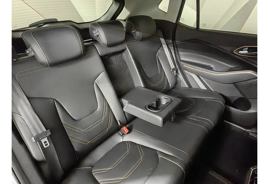 LIVE. Слайд №13