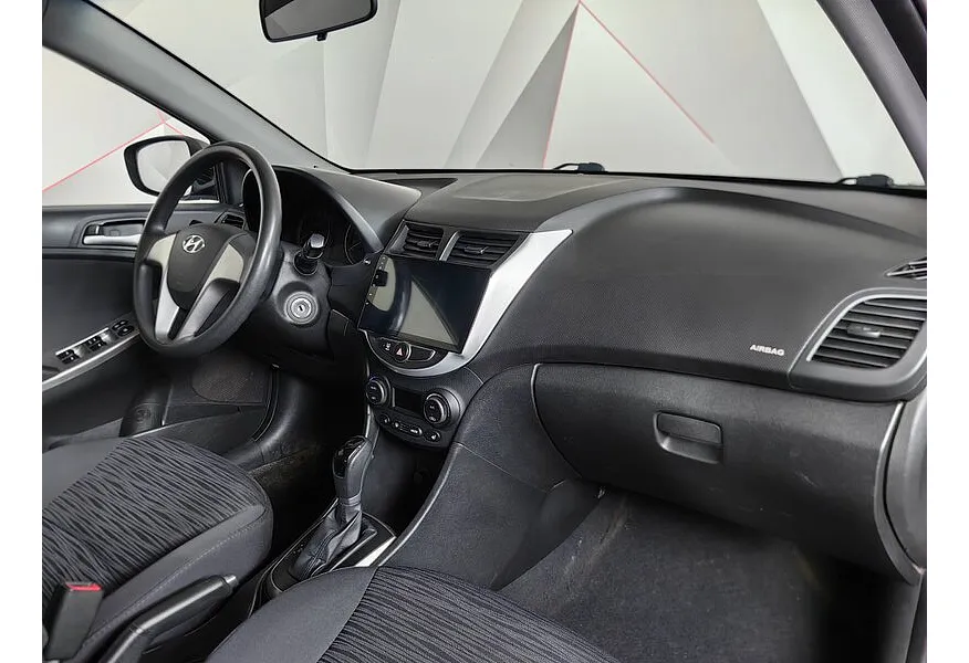 Hyundai Solaris 1.6 AT (123 л.с.) Comfort Серый в АВИЛОН. Слайд №13