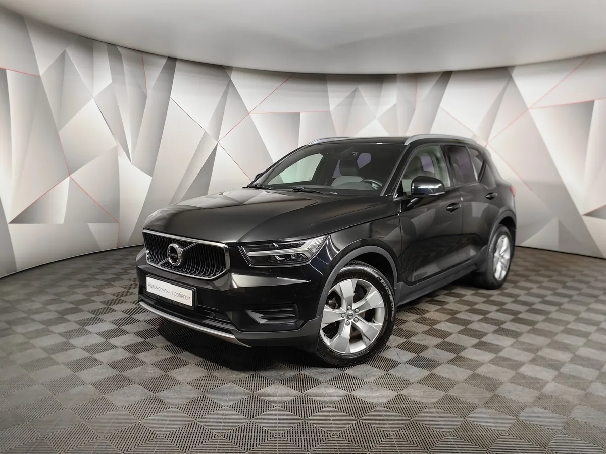 АВИЛОН - Volvo XC40 1.5 T3 Drive-E AT (150 л.с.) Momentum Черный - slide 10098335