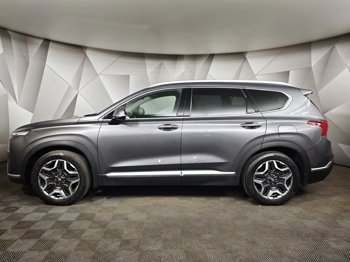 Hyundai Santa Fe 2.5 AWD 6AT (180 л.с.) High-Tech Серый в АВИЛОН. Слайд №5