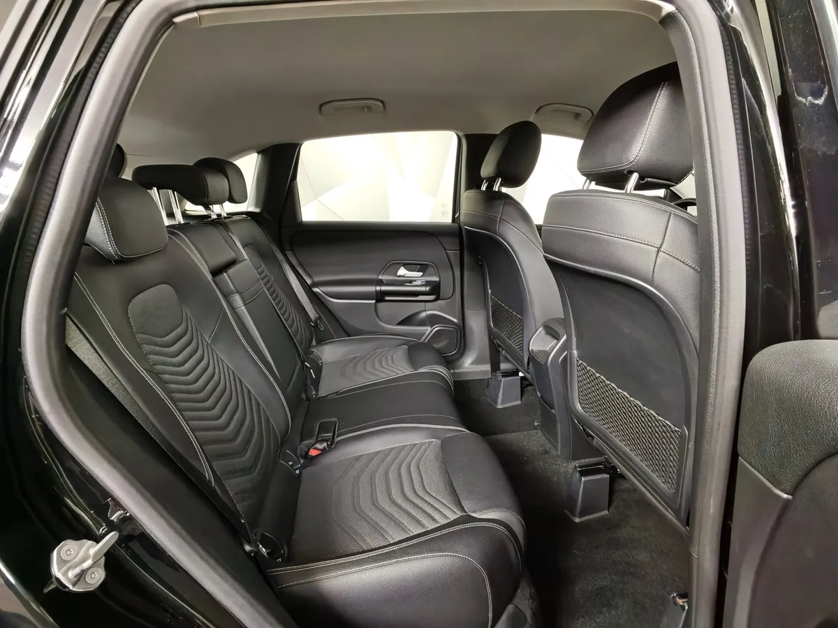 Mercedes-Benz B-Класс B 180 7G-DCT (136 л.с.) Style Черный в АВИЛОН. Слайд №16