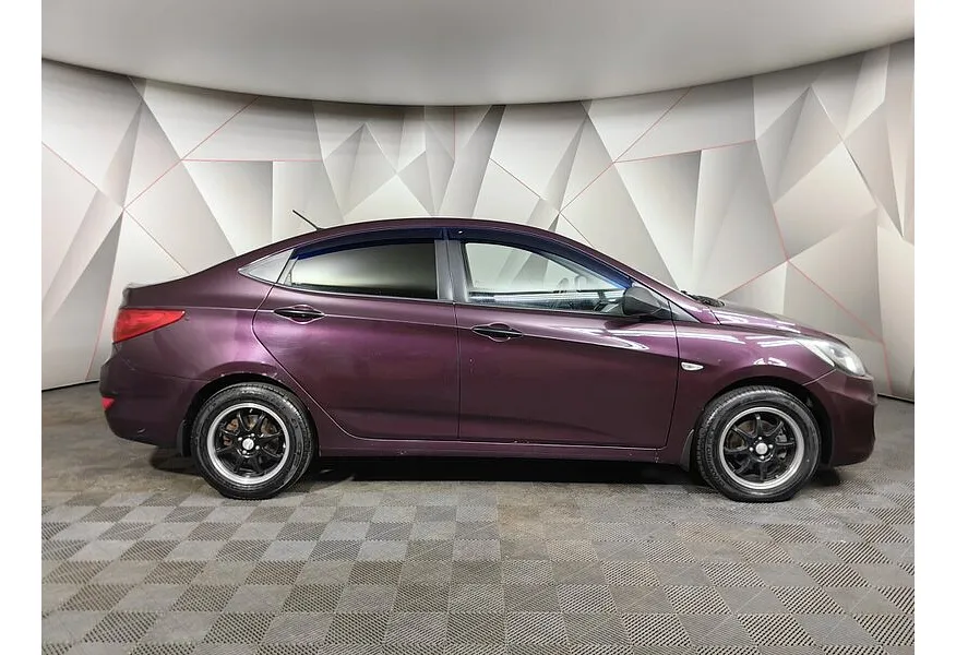 Hyundai Solaris 1.6 MT (123 л.с.) Active Plus Фиолетовый в АВИЛОН. Слайд №6
