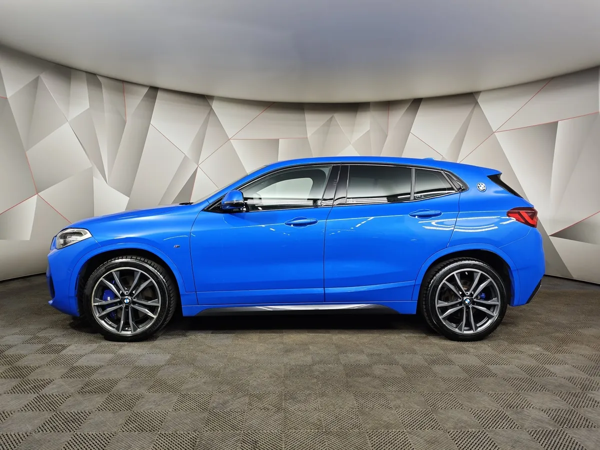 BMW X2 20i xDrive AT (192 л.с.) M Sport Синий в АВИЛОН. Слайд №5