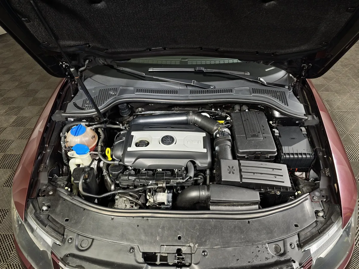 Skoda Superb 1.8 TSI DSG (152 л.с.) Красный в АВИЛОН. Слайд №11