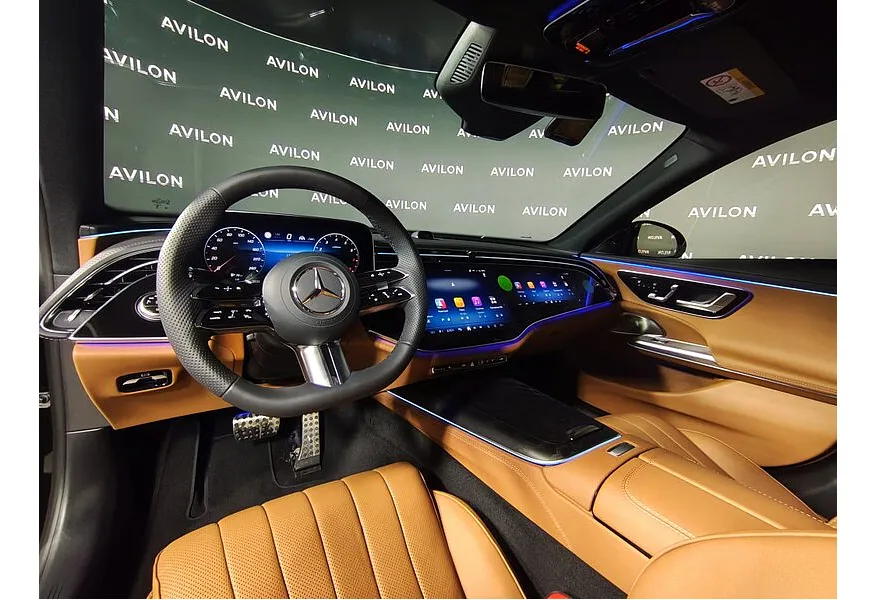 Mercedes-Benz E-Класс E 300 4MATIC (258 л.с.) Черный в АВИЛОН. Слайд №15