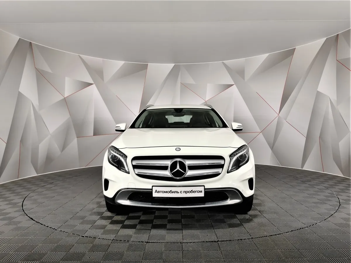 Mercedes-Benz GLA 200 7G-DCT (150 л.с.) Особая серия Белый в АВИЛОН. Слайд №7