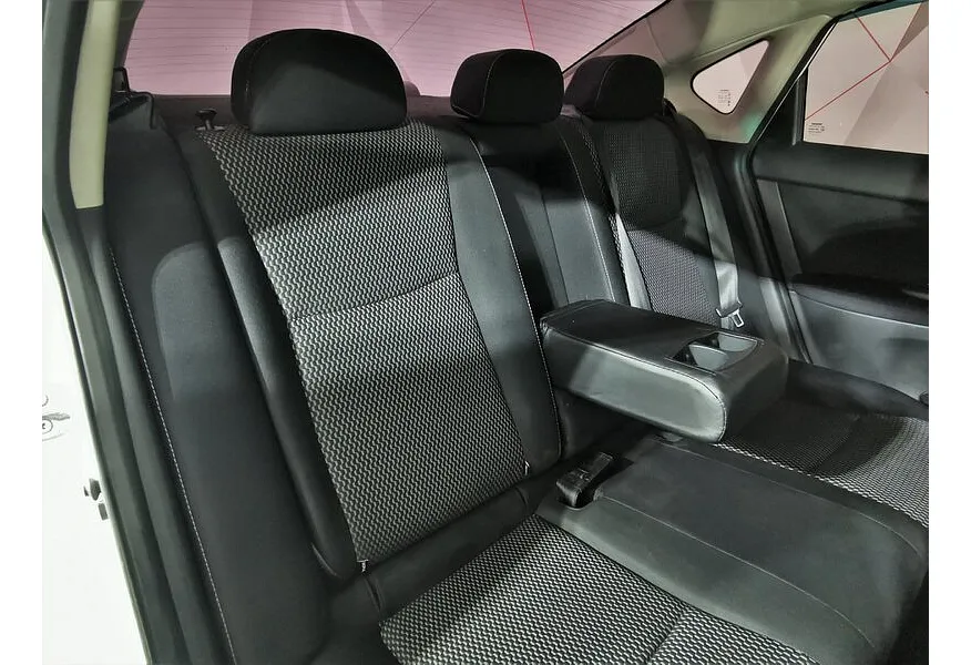 Nissan Sentra 1.6 CVT (117 л.с.) Белый в АВИЛОН. Слайд №16