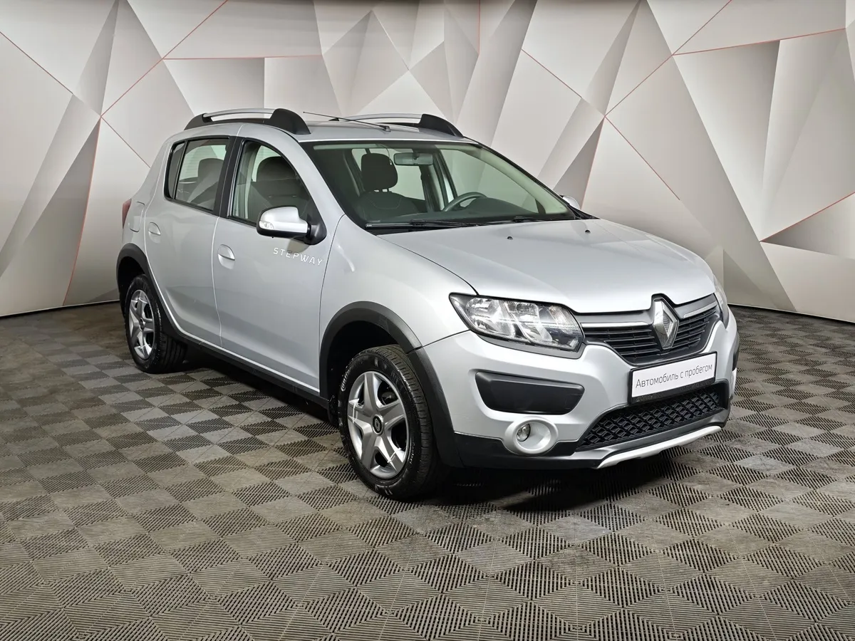 Renault Sandero 1.6 AT (103 л.с.) Stepway Серый в АВИЛОН. Слайд №3