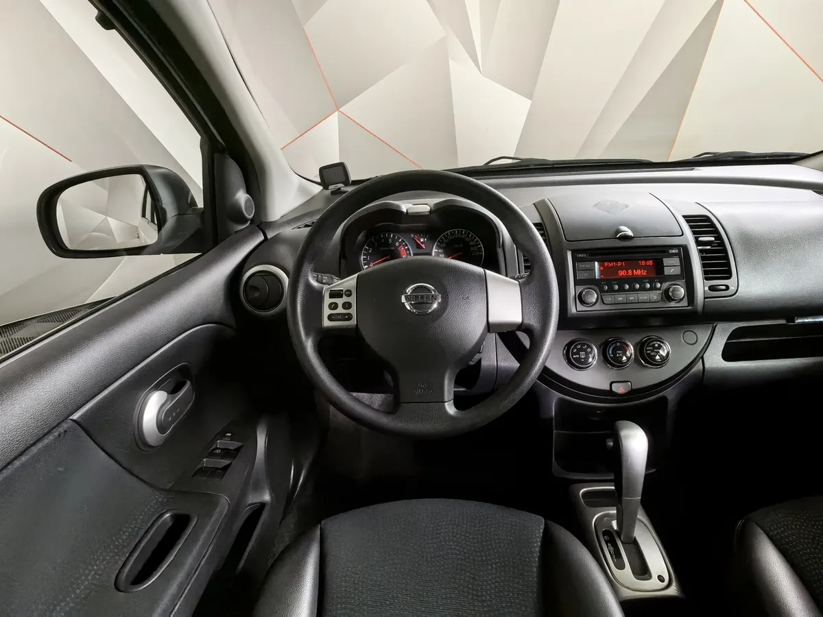 Nissan Note 1.6 AT (110 л.с.) Luxury Белый в АВИЛОН. Слайд №16