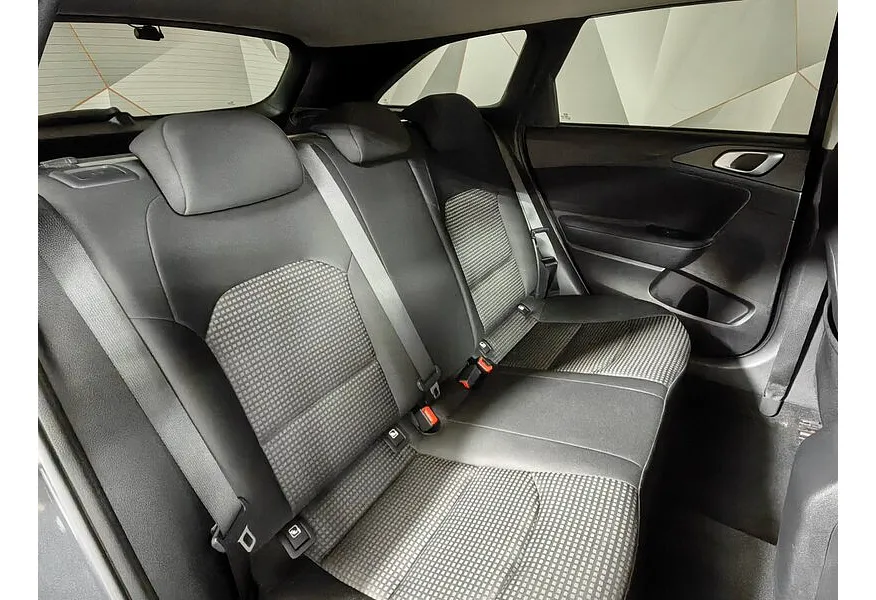 Kia Ceed 1.6 MPI AT (128 л.с.) Comfort Серый в АВИЛОН. Слайд №17