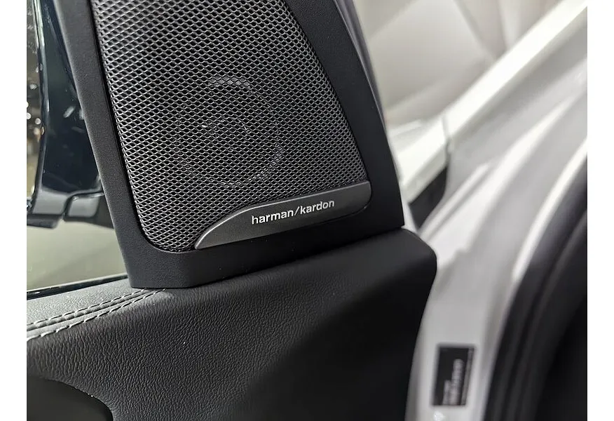 BMW X7 xDrive40d Steptronic (340 л.с.) Белый в АВИЛОН. Слайд №16 BMW X7 xDrive40d Steptronic (340 л.с.) Белый в АВИЛОН. Слайд №16