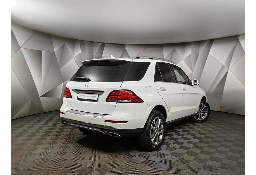 Mercedes-Benz GLE 350 d 4MATIC 9G-TRONIC (249 л.с.) Особая серия Белый в АВИЛОН. Слайд №8