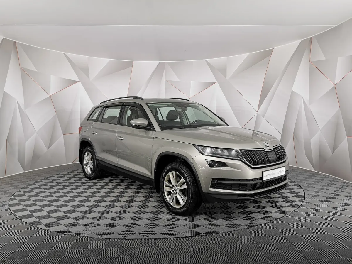 Skoda Kodiaq 1.4 TSI DSG (150 л.с.) Active Plus Коричневый в АВИЛОН. Слайд №3