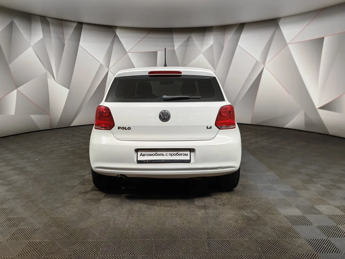 Volkswagen Polo 1.4 MT (80 л.с.) Белый в АВИЛОН. Слайд №8