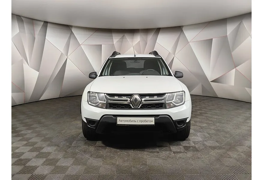Renault Duster 2.0 MT 4x4 (143 л.с.) Белый в АВИЛОН. Слайд №7