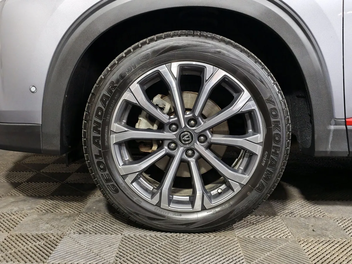 Changan CS85 2.0 AT 2WD (233 л.с.) Серый в АВИЛОН. Слайд №9