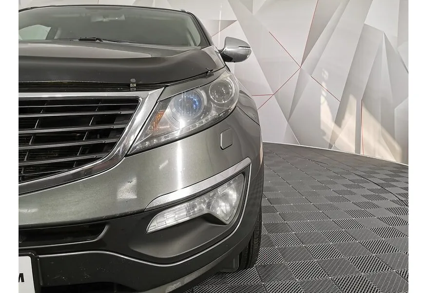Kia Sportage 2.0 AT AWD (150 л.с.) Серебристый в АВИЛОН. Слайд №19