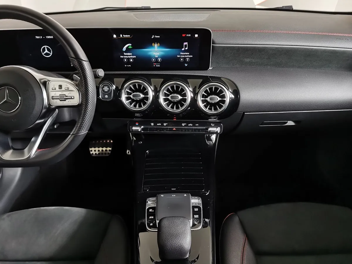 Mercedes-Benz CLA 200 7G-DCT (150 л.с.) Sport Серый в АВИЛОН. Слайд №15