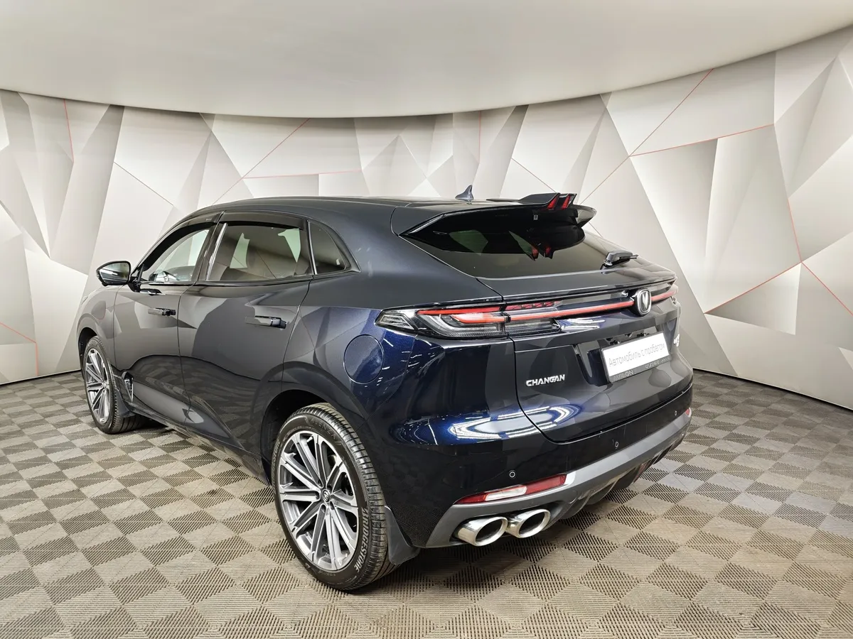 Changan UNI-K 2.0 AT 4WD (226 л.с.) Premium Черный в АВИЛОН. Слайд №4