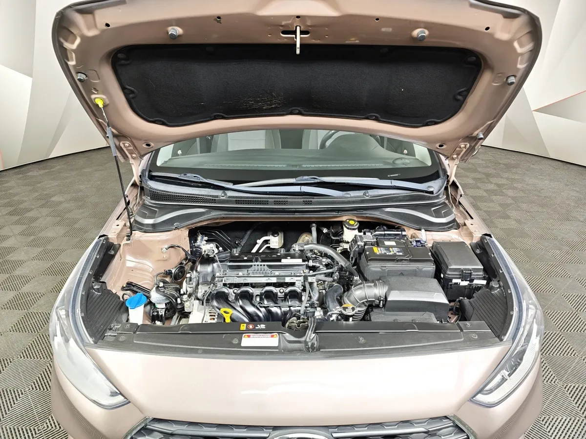 Hyundai Solaris 1.6 AT (123 л.с.) Comfort Коричневый в АВИЛОН. Слайд №11