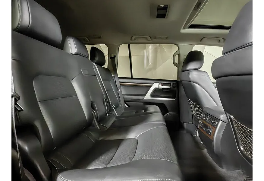 Toyota Land Cruiser 4.5 TD AT (249 л.с.) Черный в АВИЛОН. Слайд №16